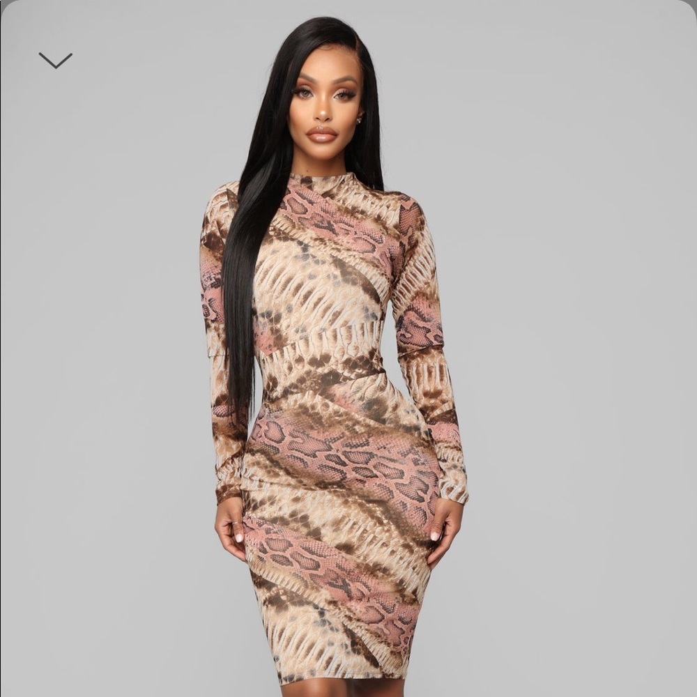 Pink Snakeskin Body Com Dress